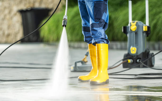 Best Sidewalk Pressure Washing  in Castalia, OH